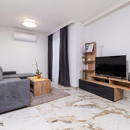 Modern 1-Bedroom Apartments Пловдив Экстерьер фото