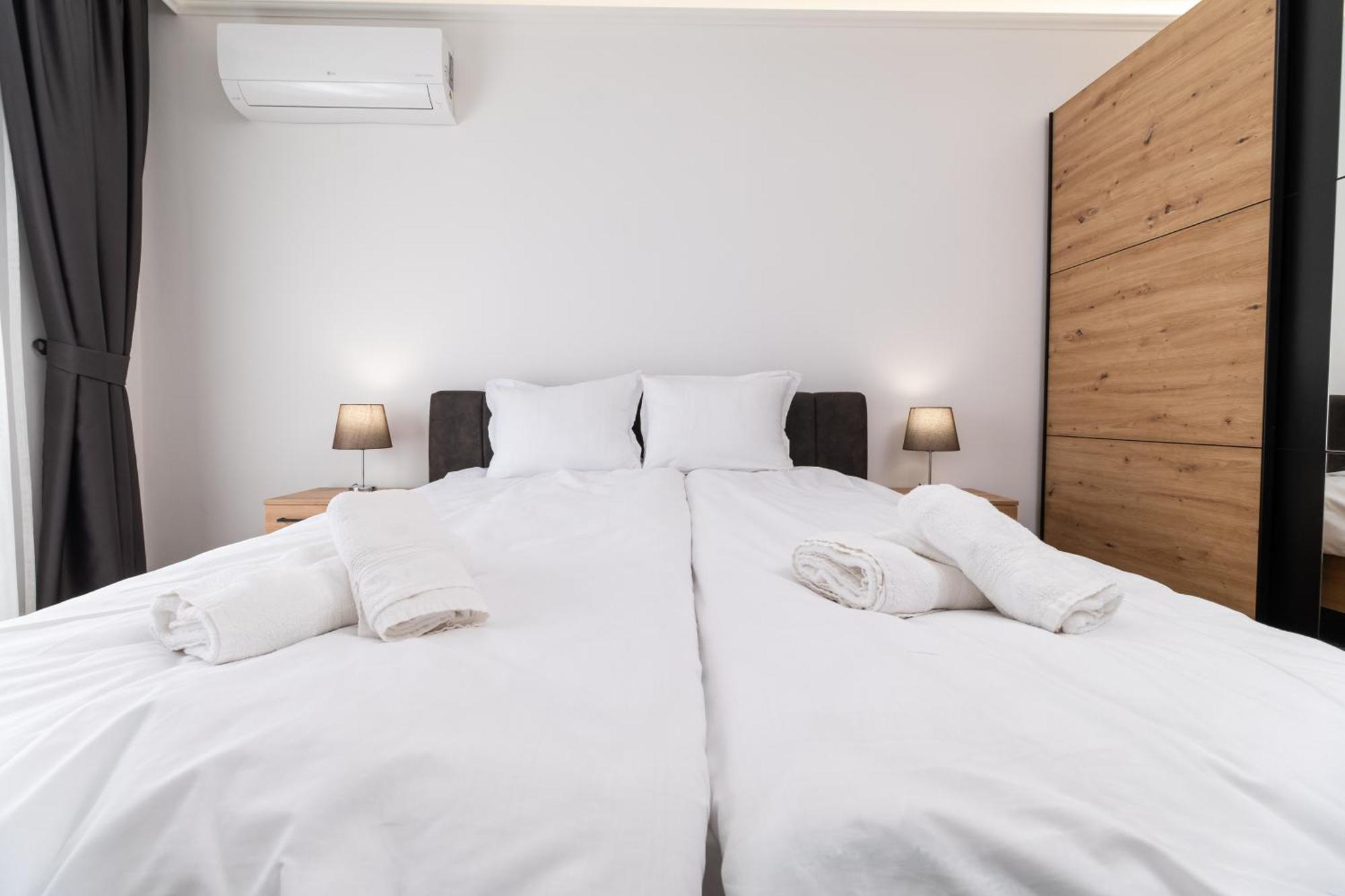 Modern 1-Bedroom Apartments Пловдив Экстерьер фото
