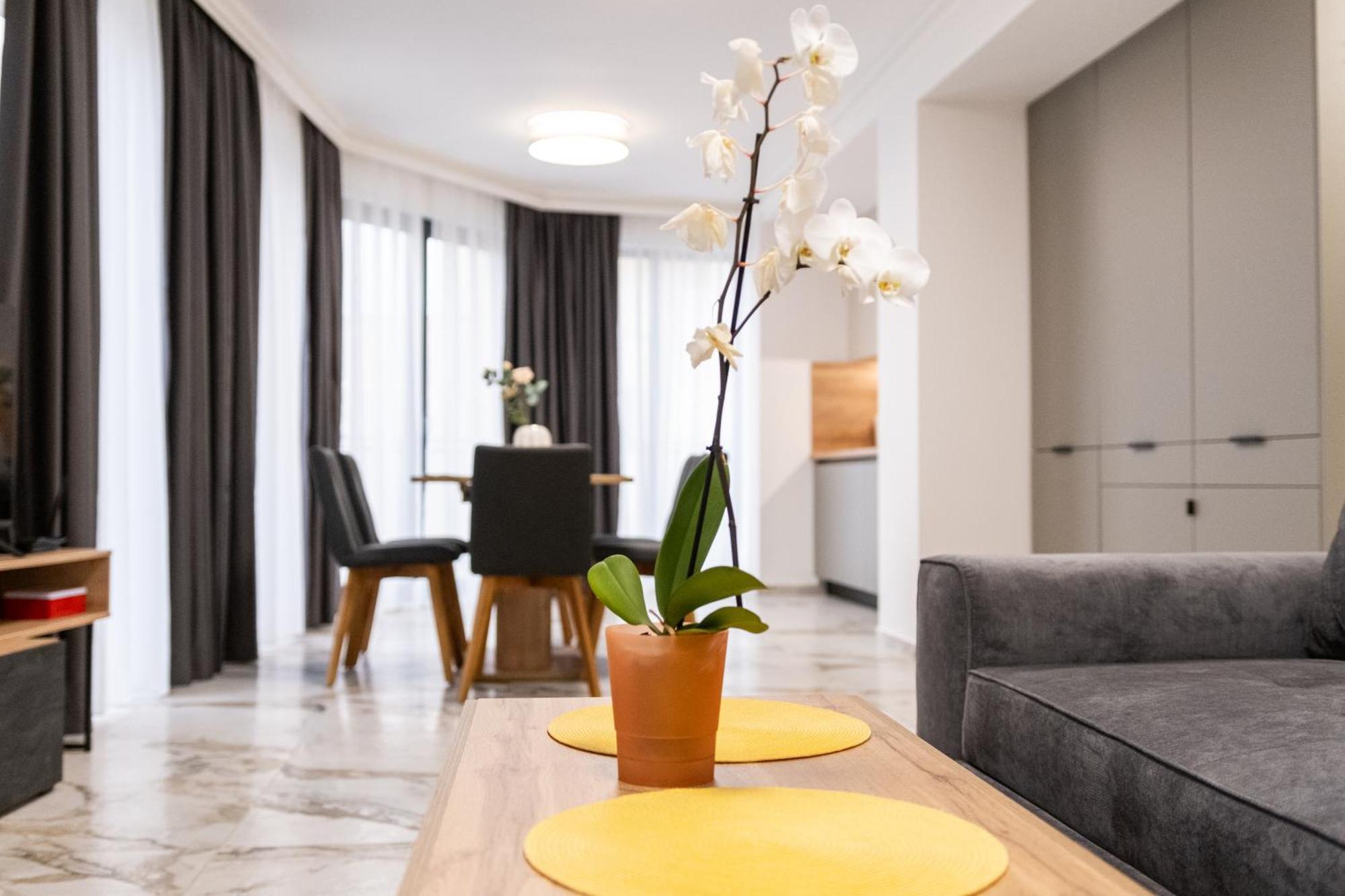 Modern 1-Bedroom Apartments Пловдив Экстерьер фото