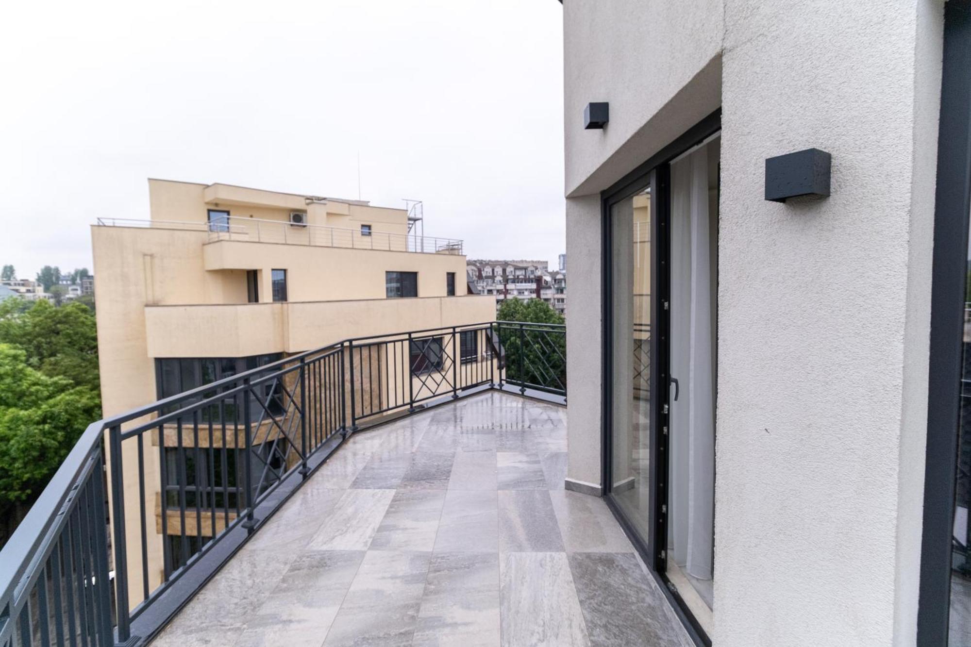 Modern 1-Bedroom Apartments Пловдив Экстерьер фото