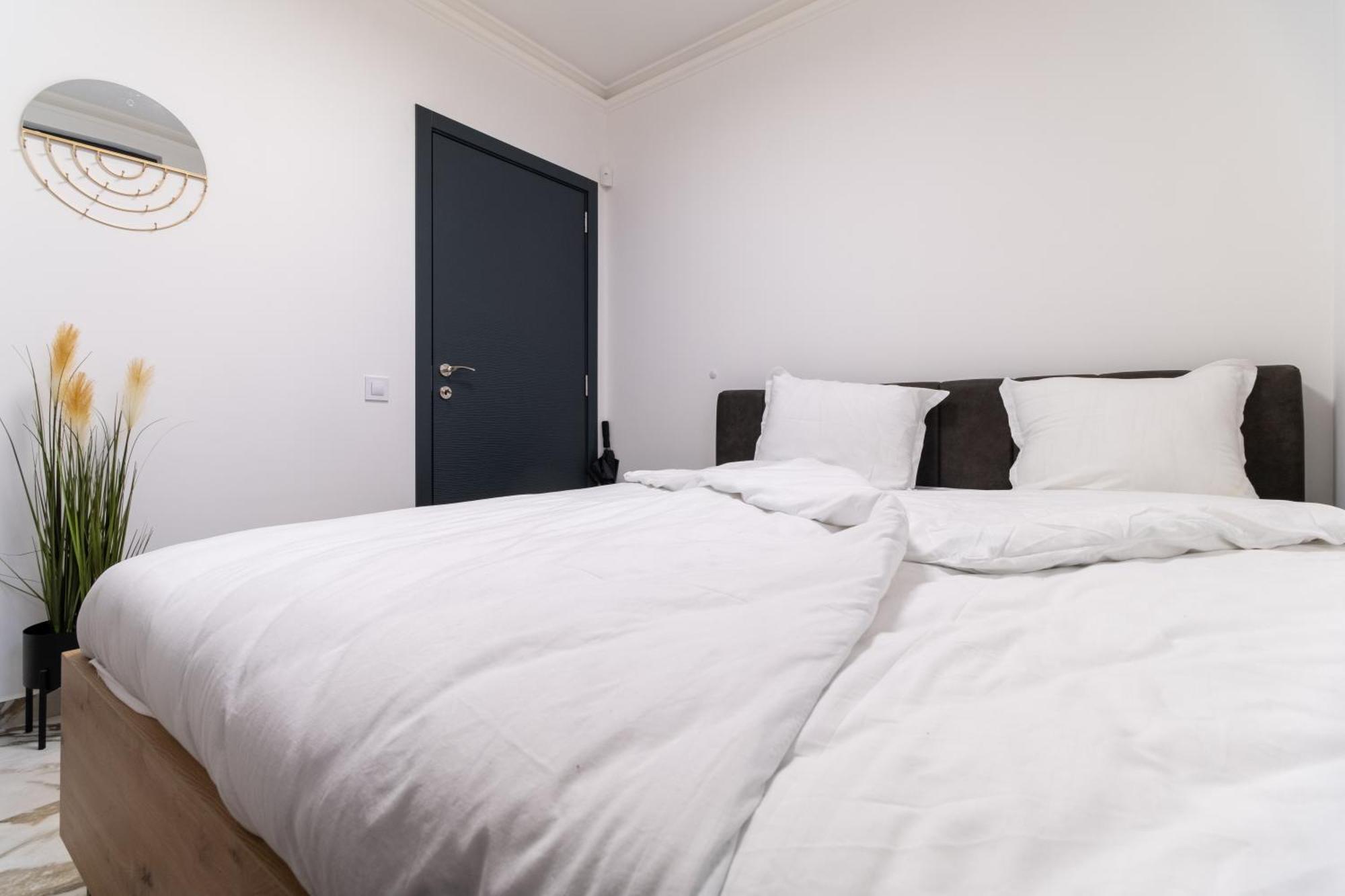 Modern 1-Bedroom Apartments Пловдив Экстерьер фото