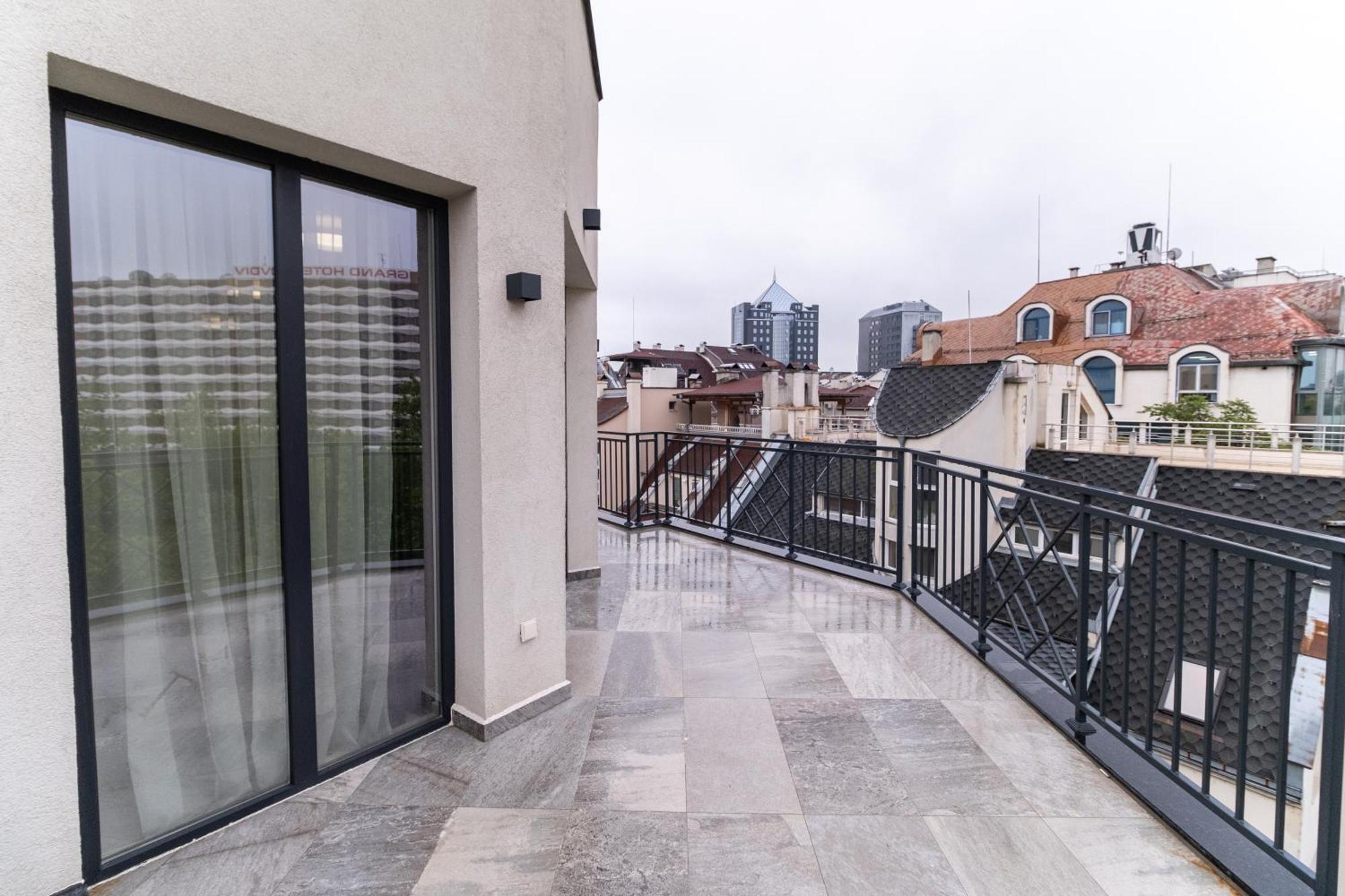 Modern 1-Bedroom Apartments Пловдив Экстерьер фото